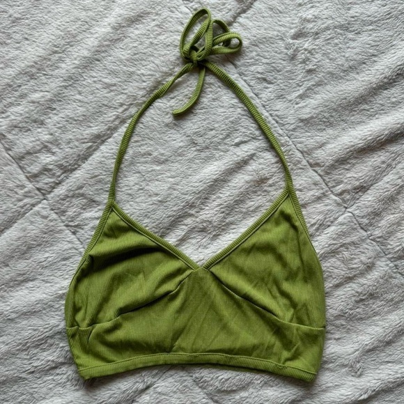 Green halter top with adjustable neck tie - Picture 1 of 4